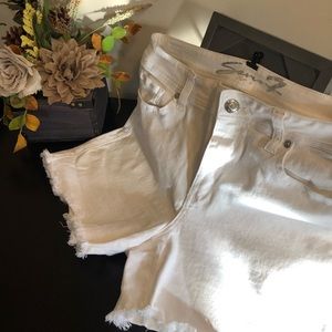 Seven7 White Denim Fray Jean Shorts